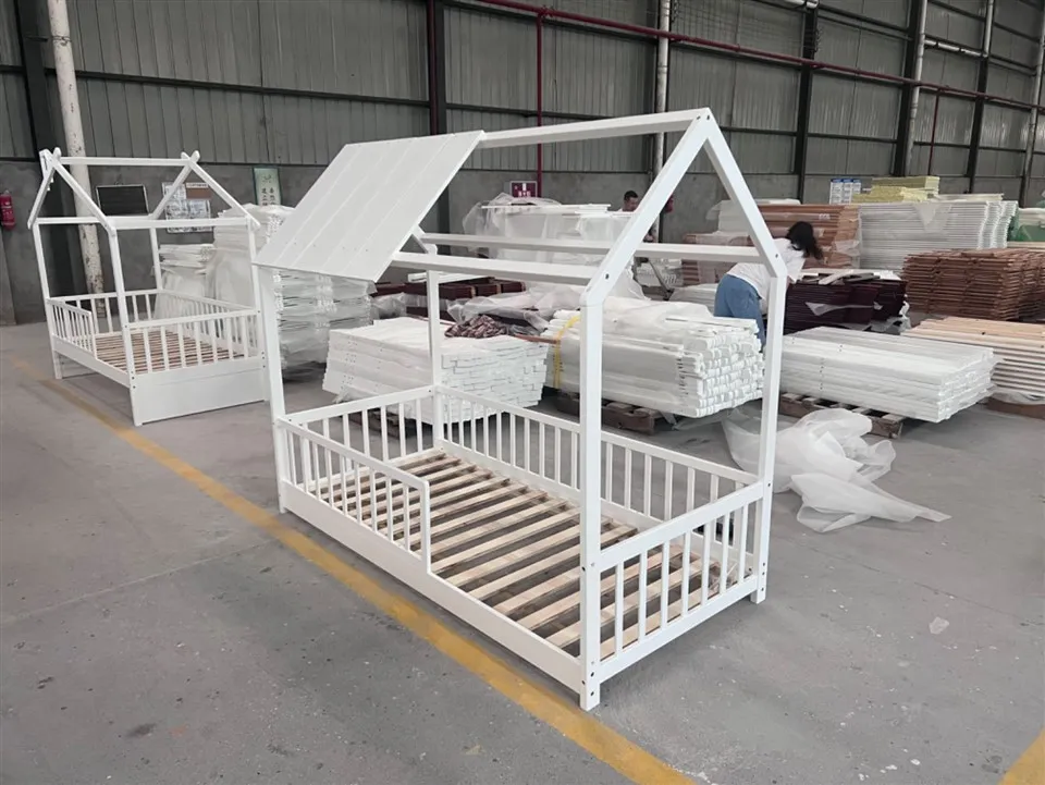 Detská poschodová posteľ